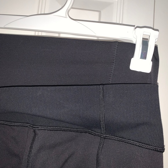 Lululemon Yoga Pants - Picture 4 of 4